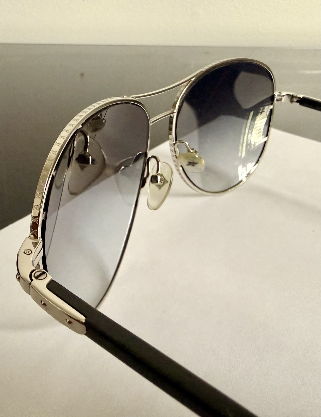Louis Vuitton Conspiration Pilote Sunglasses Z0165U Silver Aviator Used W/Case