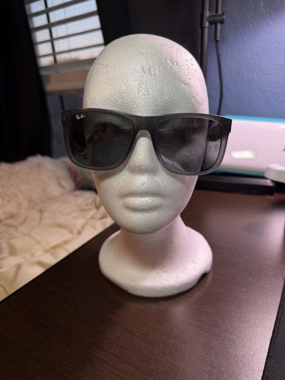 Ray-Ban Justin Classic RB4165 Sunglasses in Transparent Grey