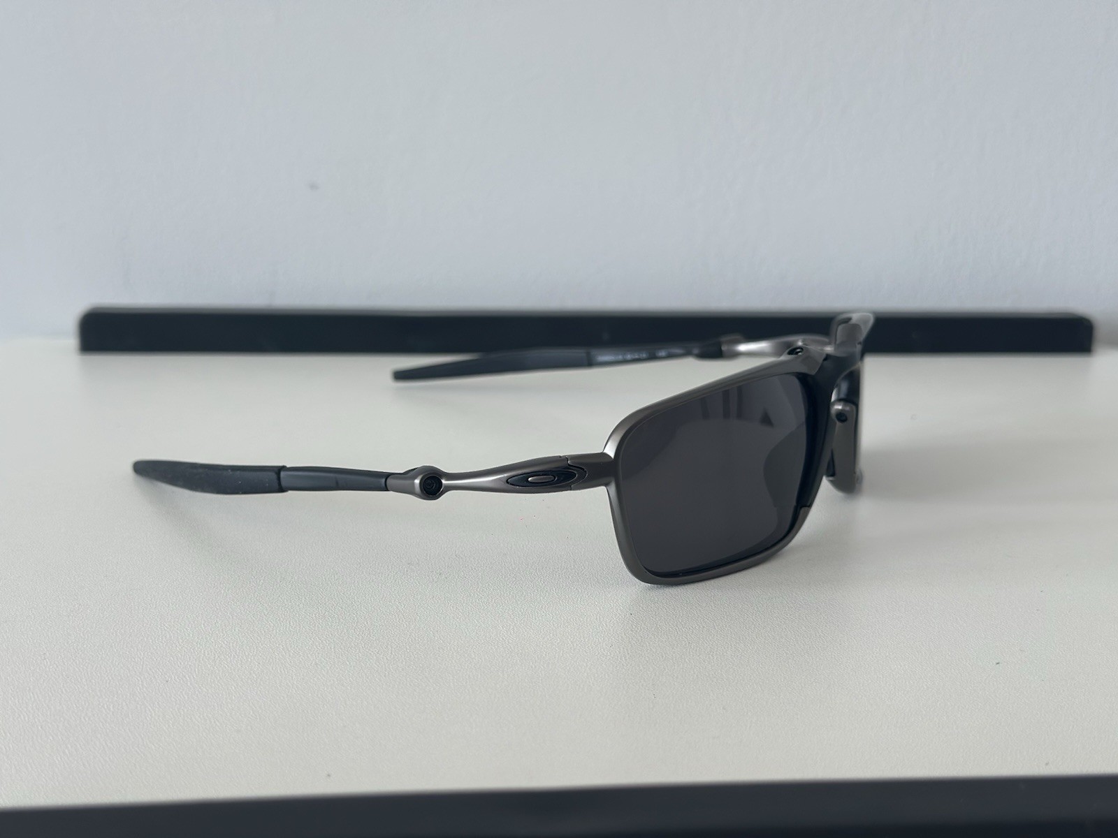 Oakley Badman Sunglasses Metal Frame Black Lens Polarized Made In USA