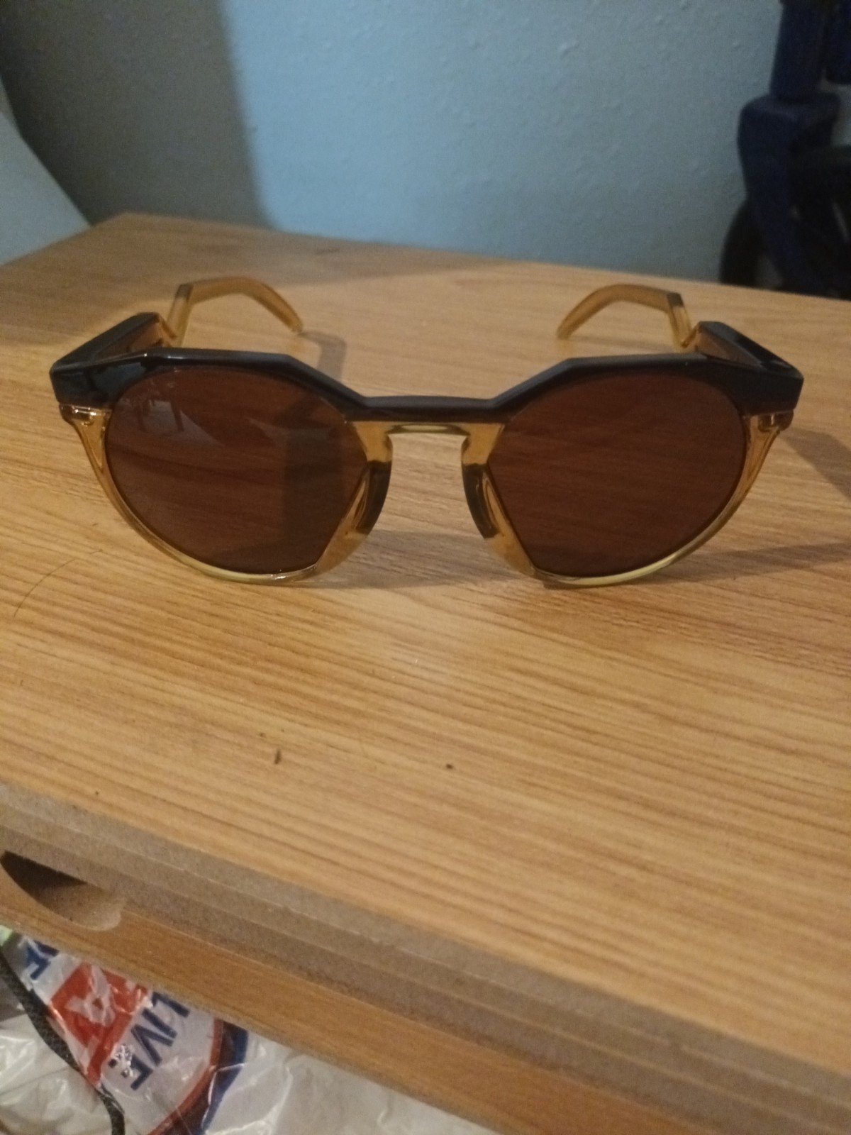 Oakley HSTN Mbappé Sunglasses OO9242-0752 Dark Amber W/ PRIZM Tungsten Lens