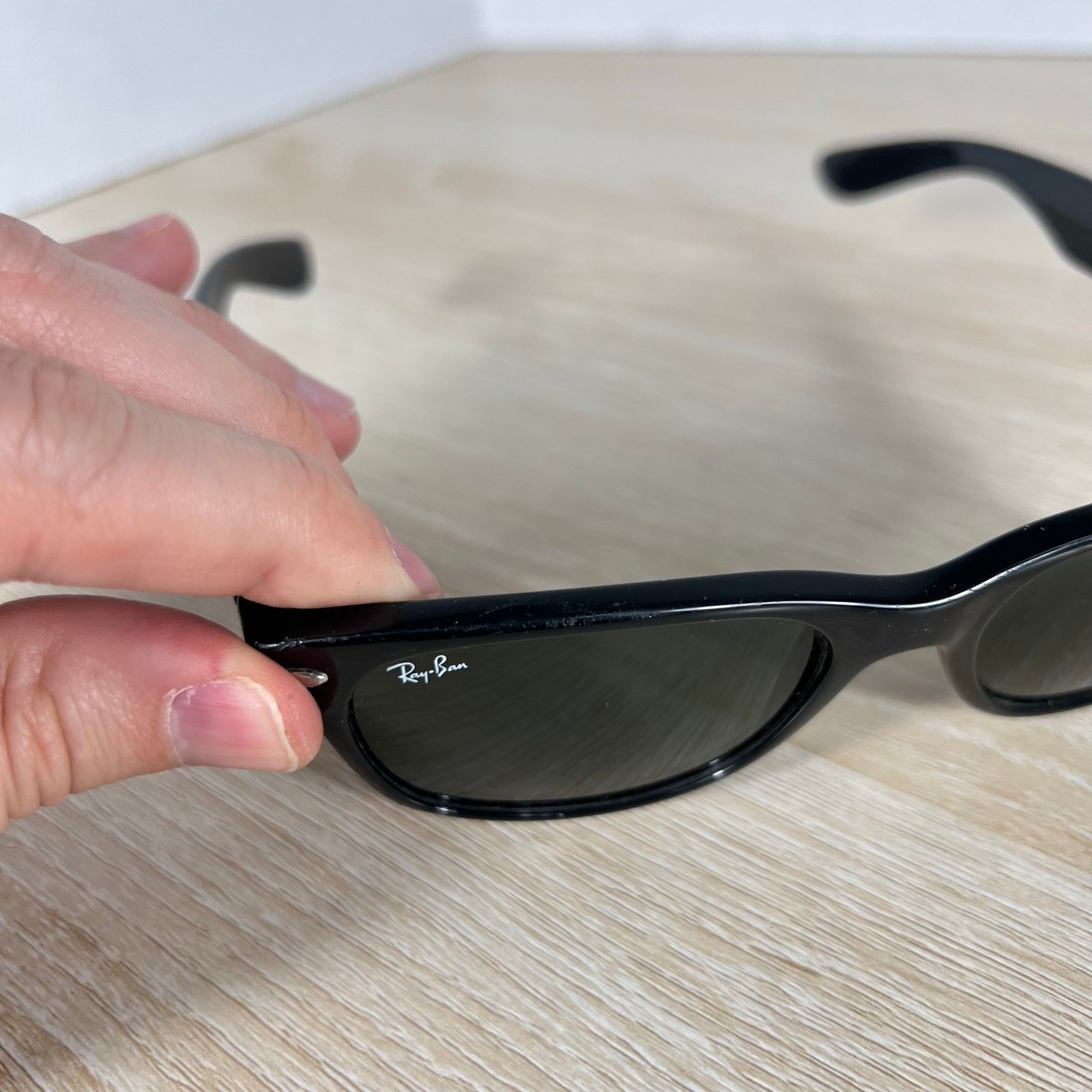 Ray-Ban RB2132 New Wayfarer 901 Sunglasses Black READ DESC 55-18 Italy