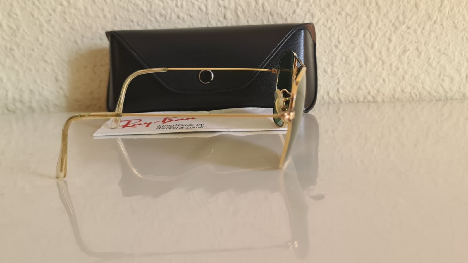 RARE Vintage Ray-Ban Bausch & Lomb 22K Gold Filled Green Glass Caravan Style
