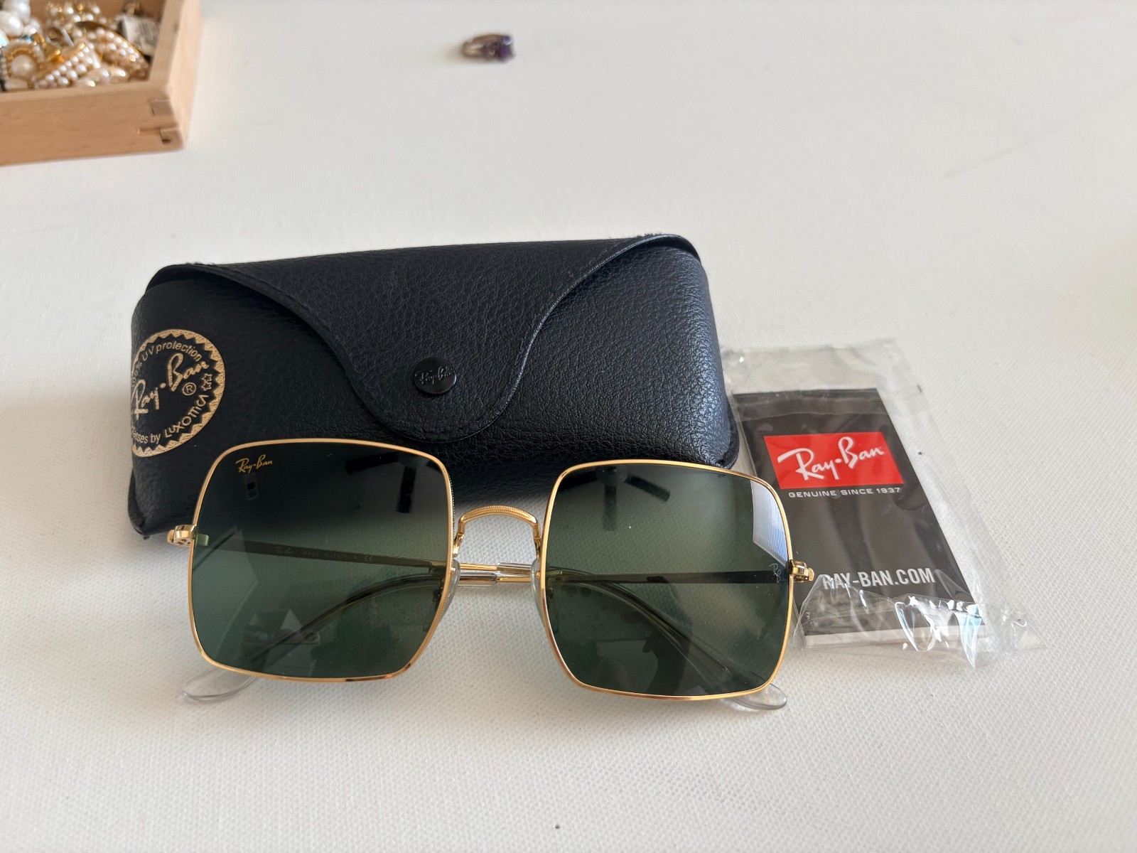 Ray-Ban RB1971 Square Sunglasses in Gold w/ G-15 Green Lenses / Mint Condition