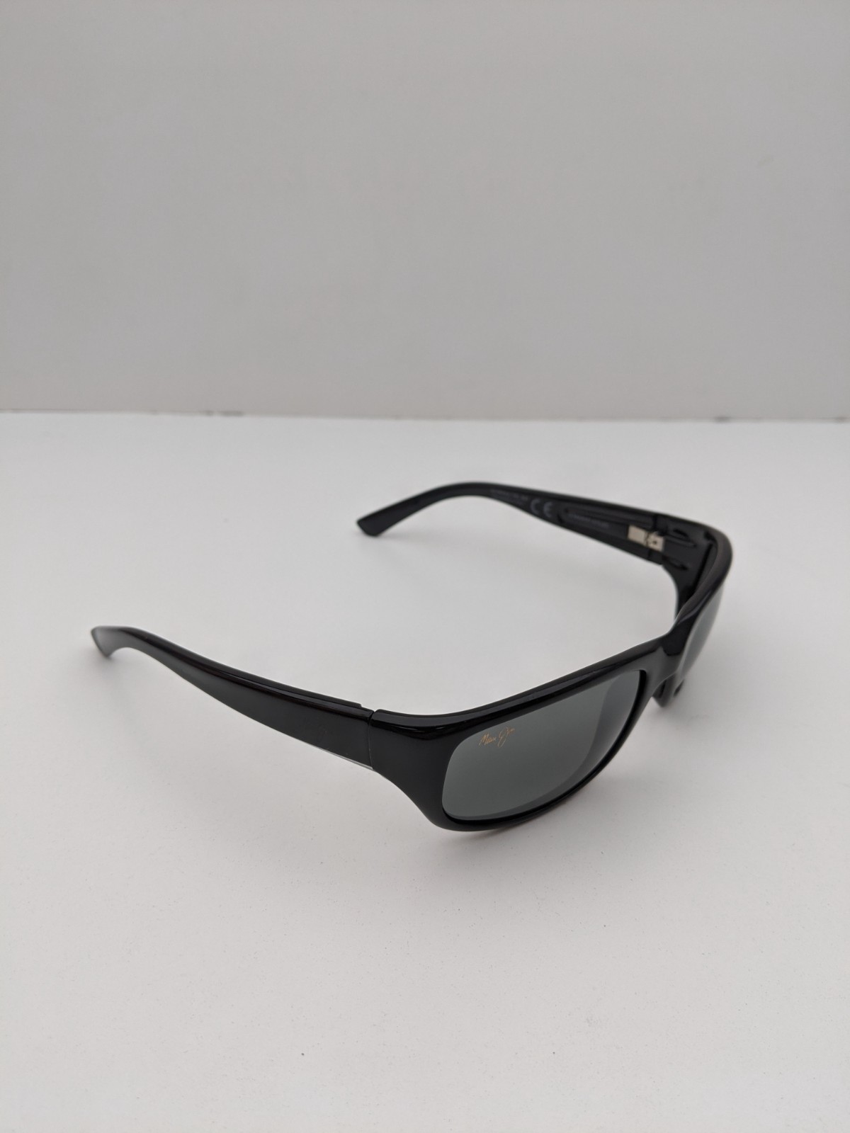 🕶️Made in Italy! Maui Jim MJ103-02 Stingray Sunglasses 55/22 129 /EUC543🕶️