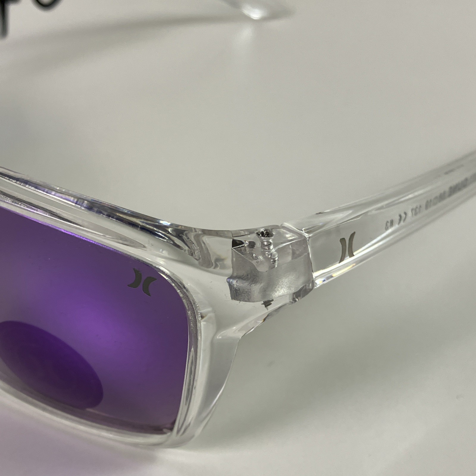 Hurley Men Polarized Sunglasses Clear Frame Purple Mirror Lens 58 mm Dune