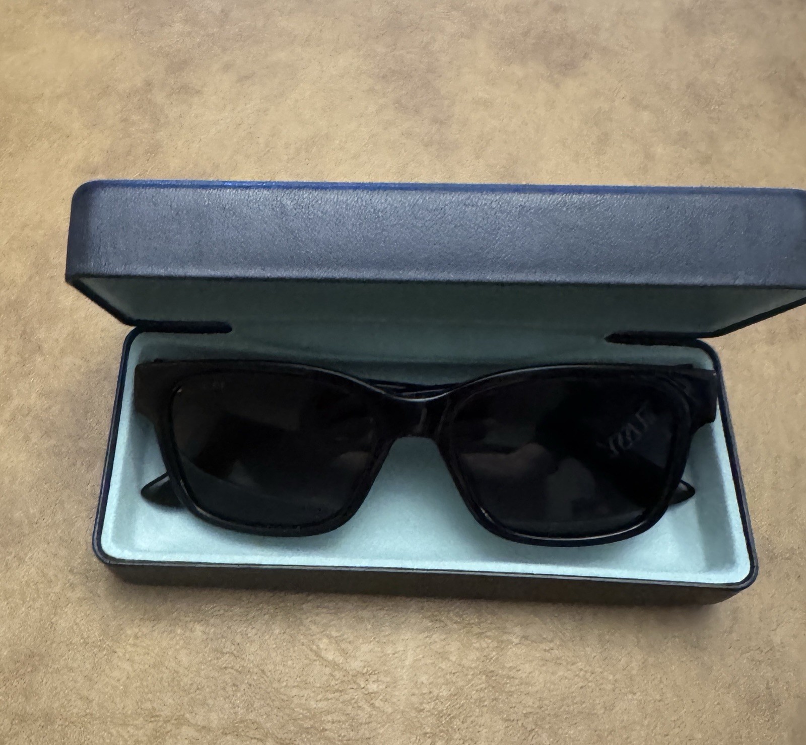 GUCCI GG1716S Black
