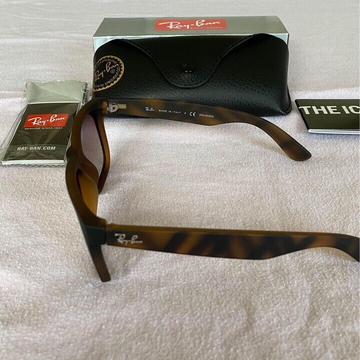 New Ray-Ban Justin RB4165 Tortoise Matte / Brown Gradient  Sunglasses