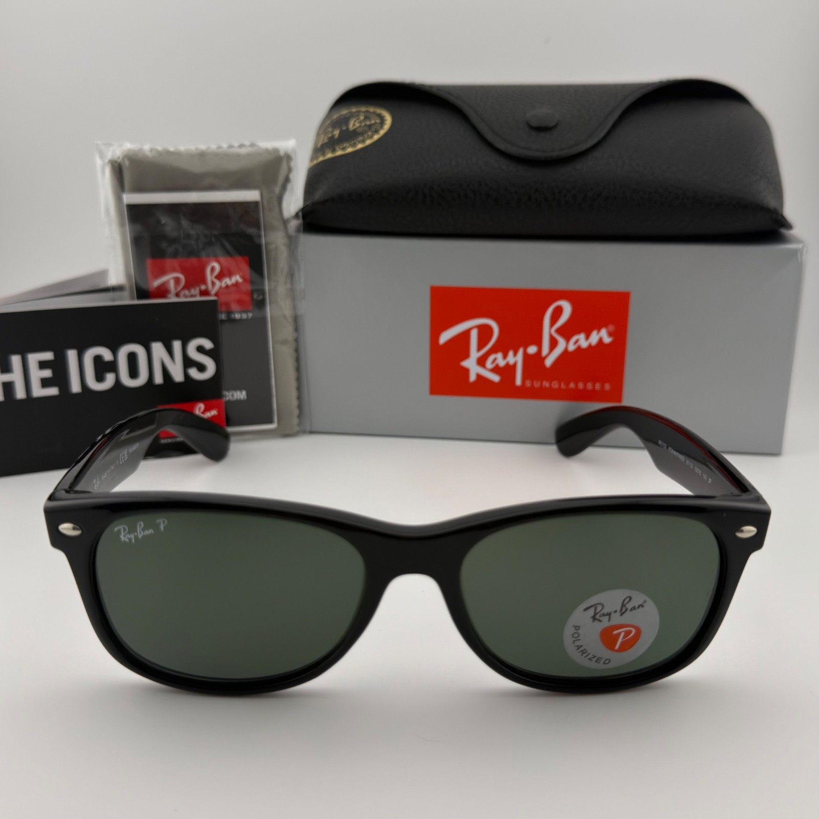 Ray-Ban New Wayfarer Sunglasses RB2132 901/58 Gloss Black Polarized 55mm NEW