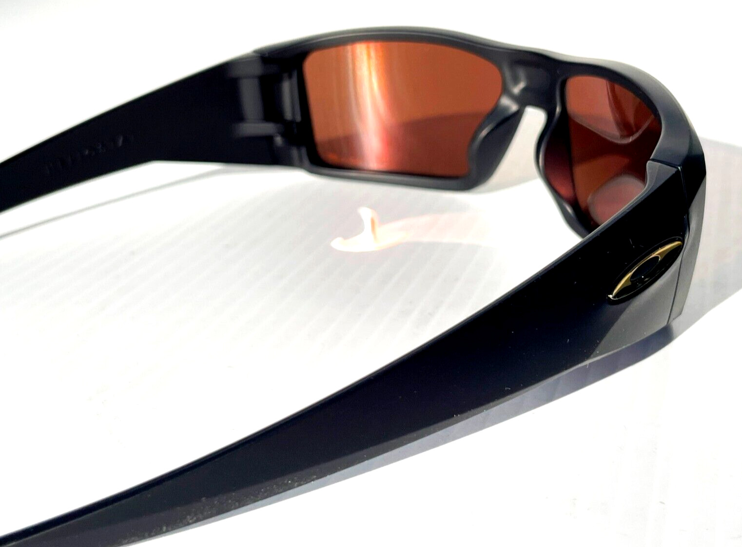NEW Oakley HELIOSTAT Matte Black PRIZM POLARIZED 24k Gold Lens Sunglass 9231-18