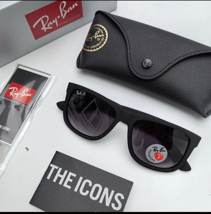 RayBan Justin RB 4165 622/T3 55mm Polarized Black Frame Gradient Sunglasses
