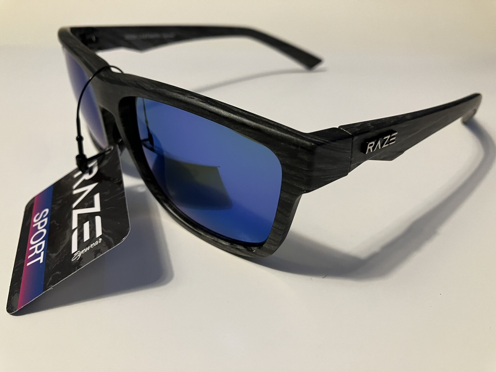 RAZE Eyewear Sunglasses Castaway Gray Wood grain Mirrored 29325 WM129