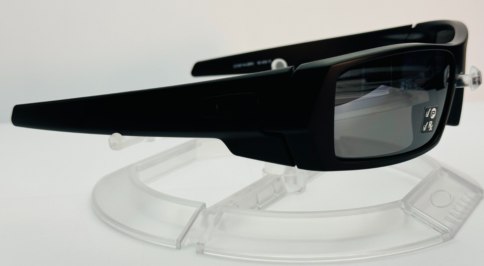 New Oakley Gascan Sunglasses / Matte Black / Prizm Black Polarized / 009014-28