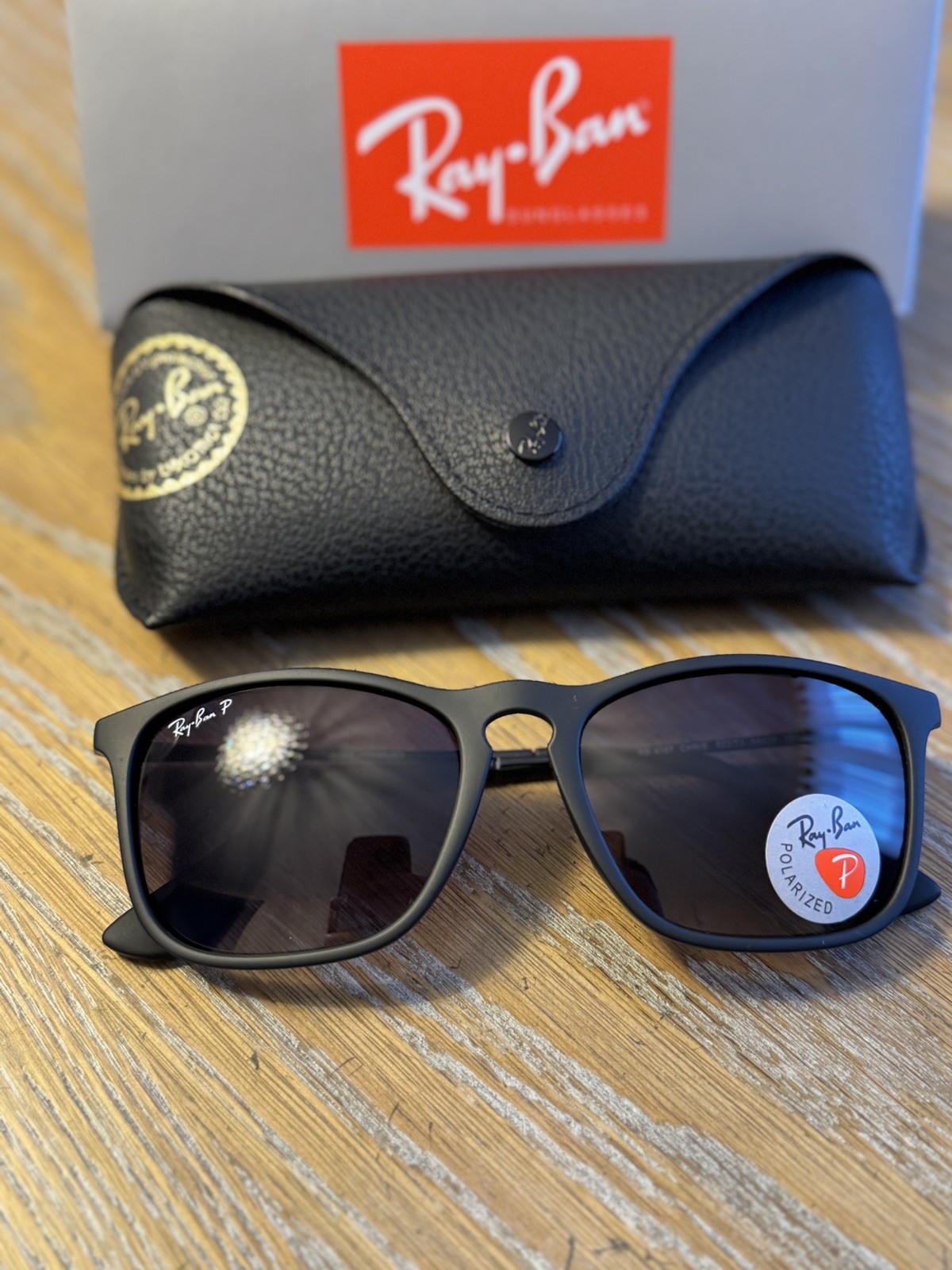 New Ray-Ban RB4186 CHRIS GRADIENT GRAY 54/18MM – MATTE RUBBER BLACK Sunglasses
