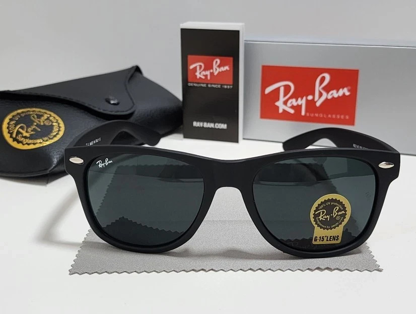 Ray-Ban RB2140 Classic Wayfarer Sunglasses Black Frame Glass black Lens 50/22 mm