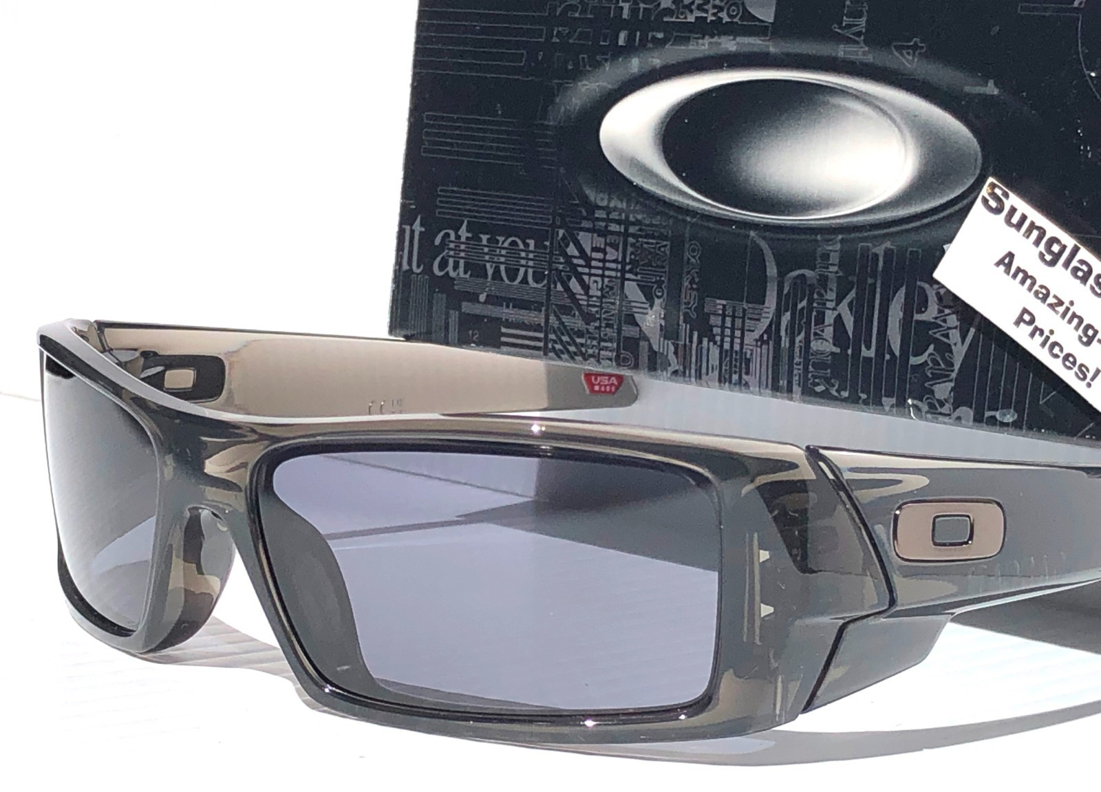 NEW Oakley GASCAN Grey Smoke Frame Grey Lens Sunglass 9014-E2