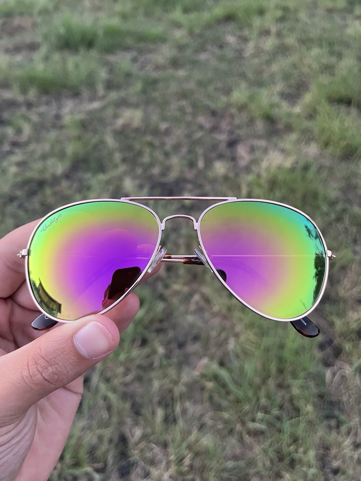 Men’s Aviator Sunglasses Gold Metal Frame Multicolor Mirrored Plastic Lens
