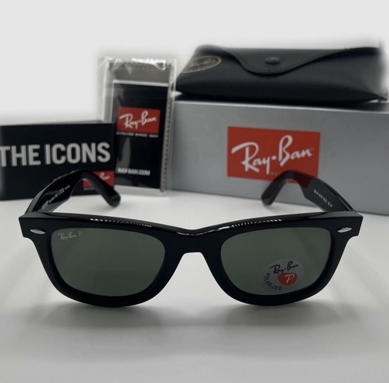 Ray-Ban Original Wayfarer Classic Black Polarized Sunglasses RB2140 901/58 50mm