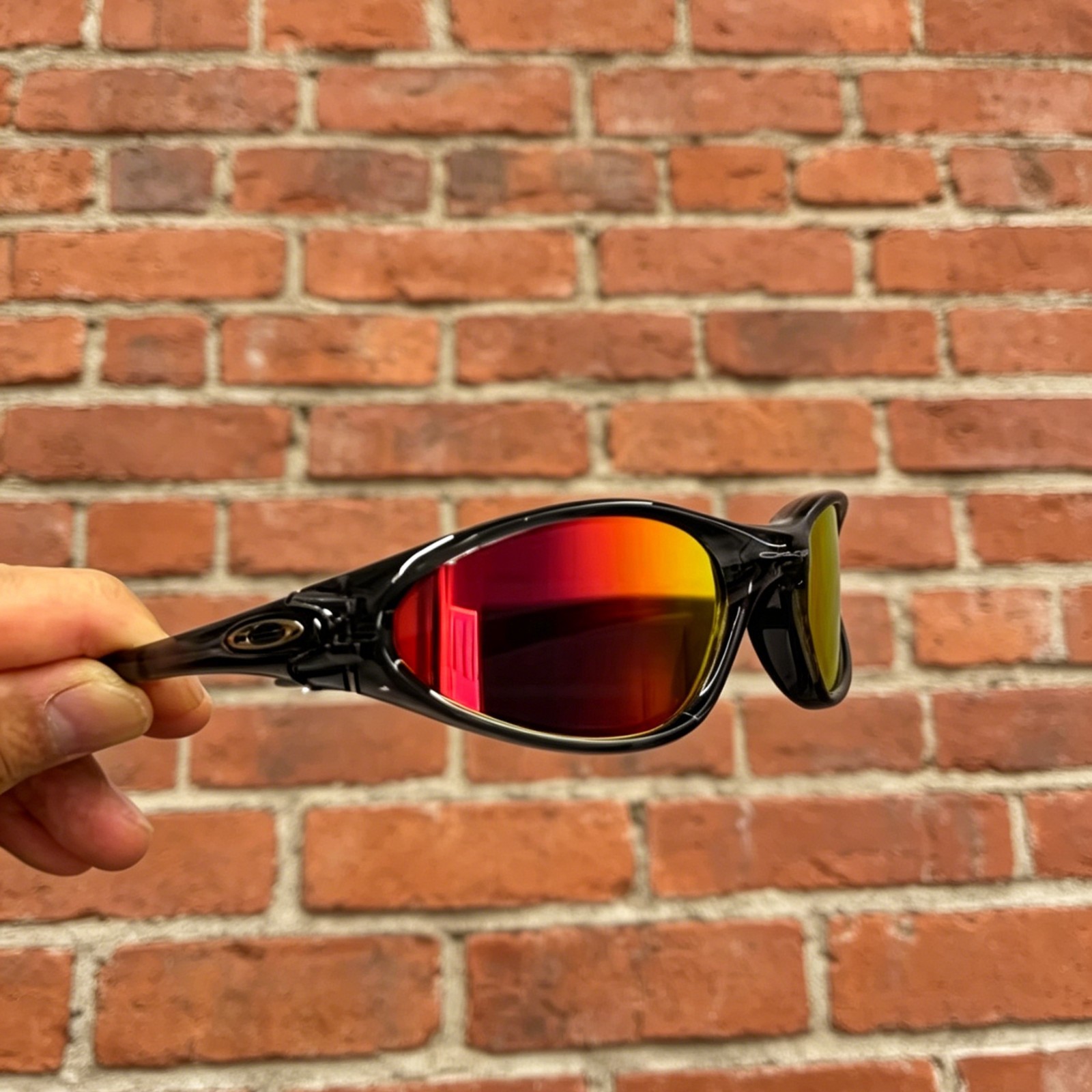 Retro Oakley Minute Gen1 Minute1.0 Sunglasses Clear Black Frame Ruby Lenses