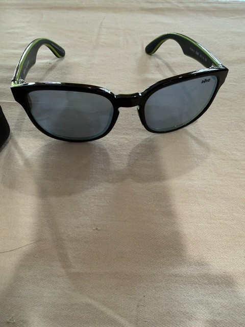 REVO SUNGLASSES KASHI RE 1028 BLACK AND GREEN