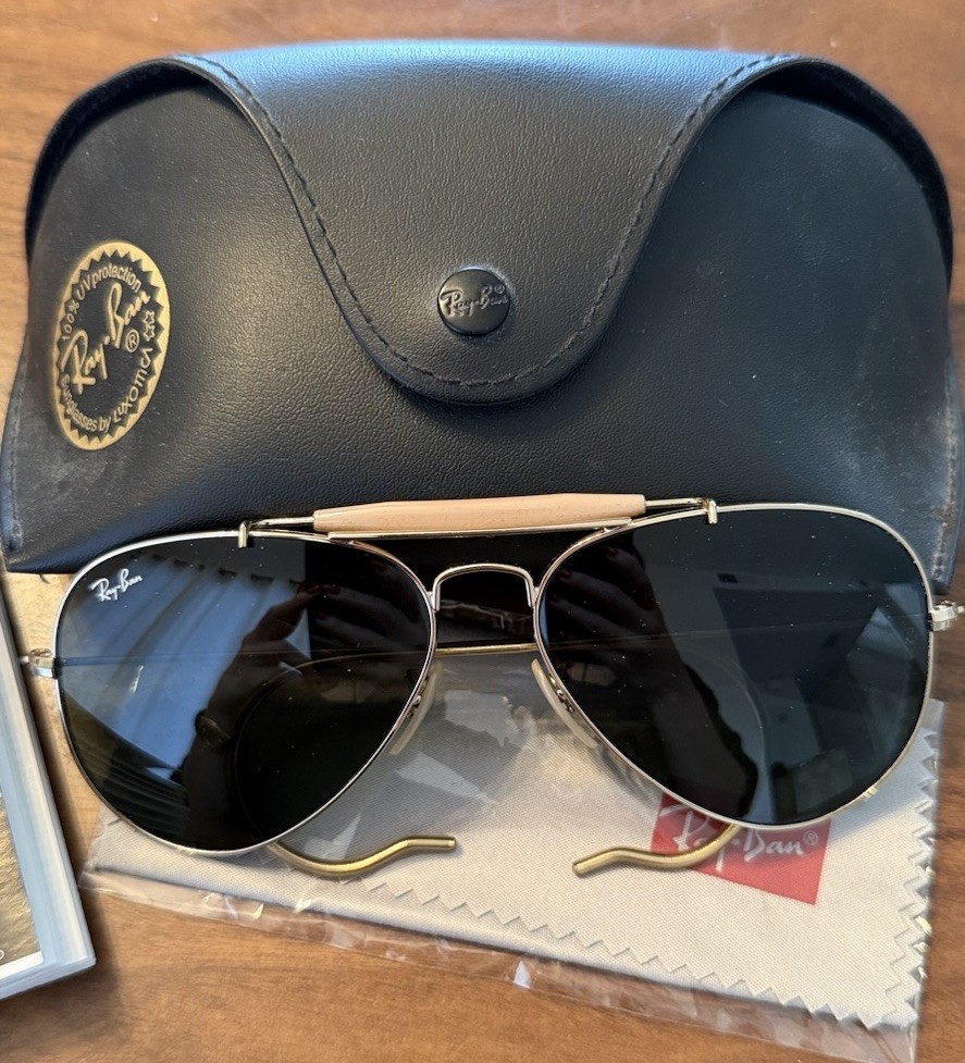 Ray-Ban RB3030 Outdoorsman L0216 Gold Aviator Sunglasses 58-14 Made Italy