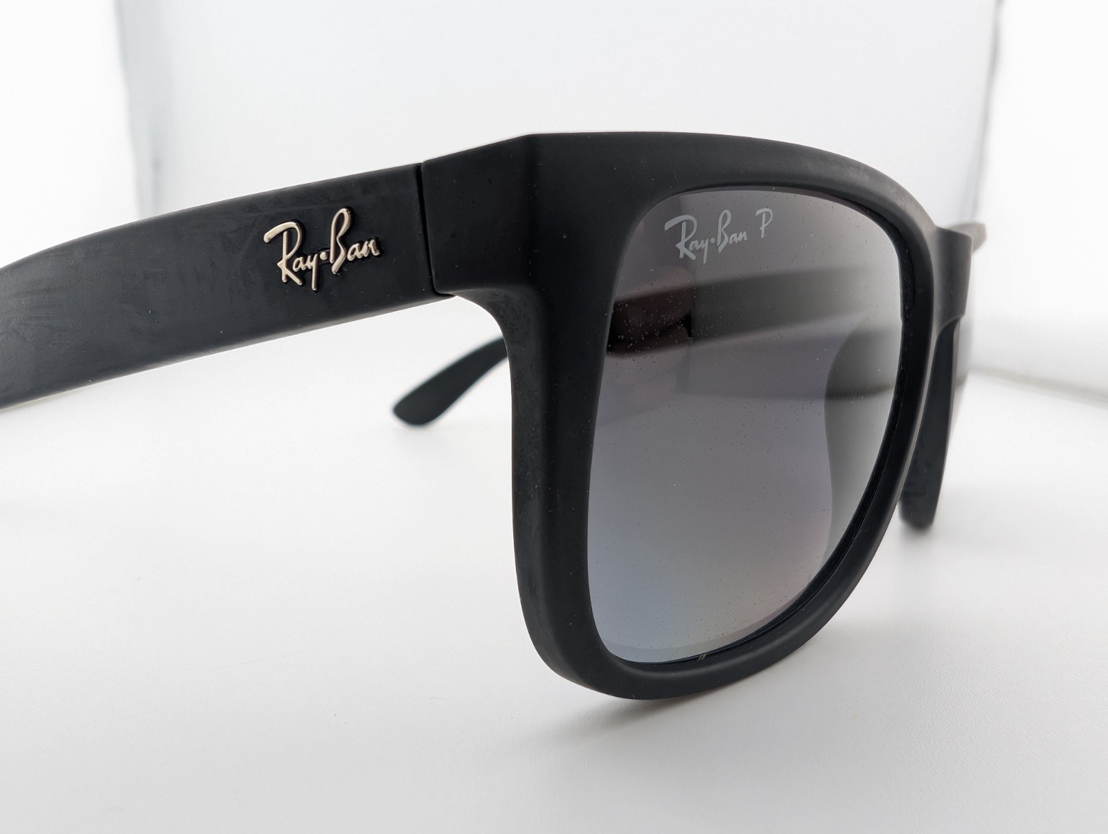 Ray-Ban Sunglasses, Polarized Lenses, Justin RB 4165 622/T3 3P Black, 54-16-145