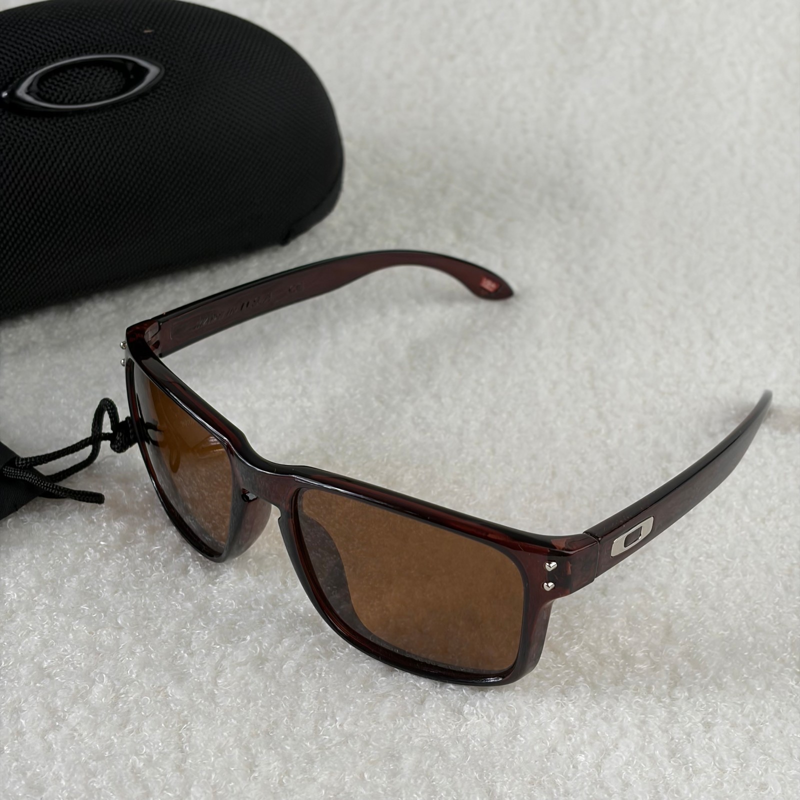Oakley Holbrook Translucent Brown Frame Brown Polarized Sunglasses OO9102