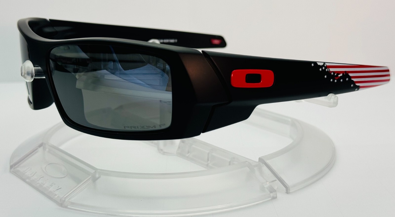 New Oakley Gascan Sunglasses / Matte Black / Prizm Black Polarized / USA Flag