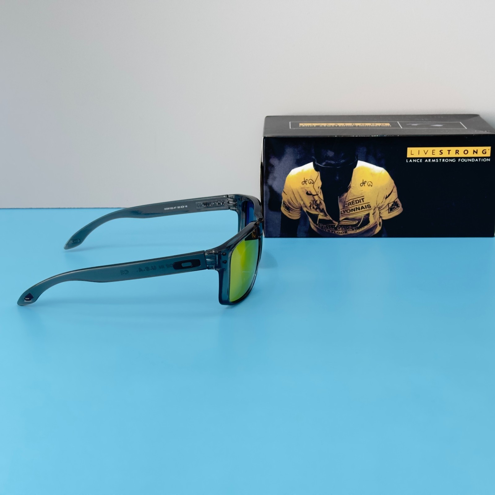 Oakley Holbrook OO9102 Gray Clear Frame Prizm Ruby Sunglasses New w/ Bag