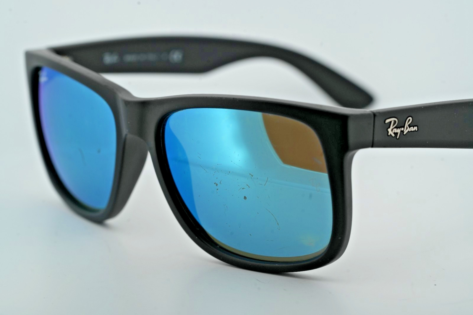 Ray-Ban RB4165 622/55 Justin Sunglasses Full Rim Square Classic 54-16-145