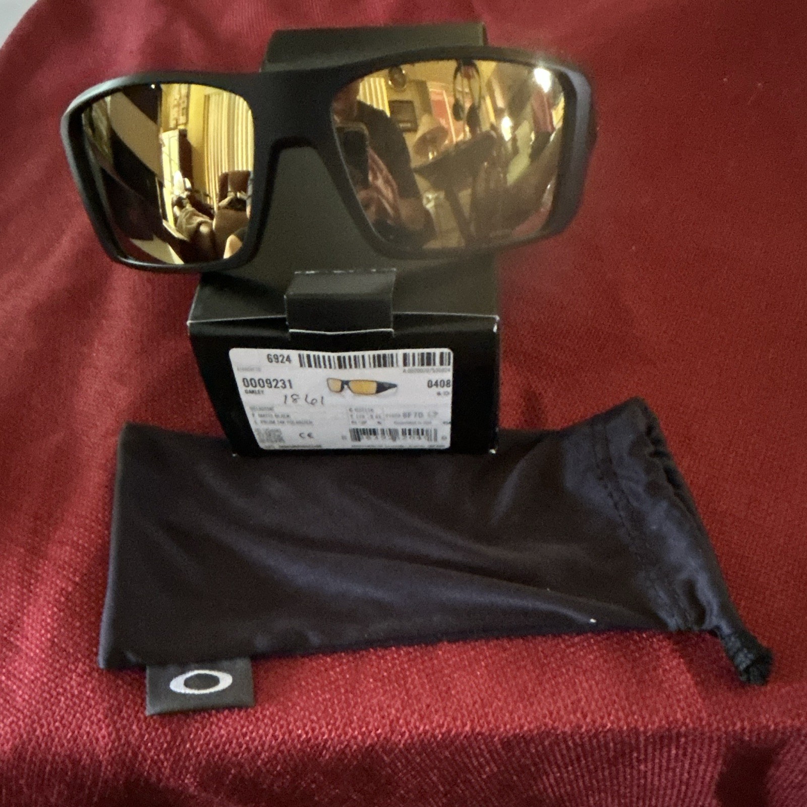 Oakley Men’s OO9231 Rectangle Sunglasses Black Plastic Frame Gold Mirrored