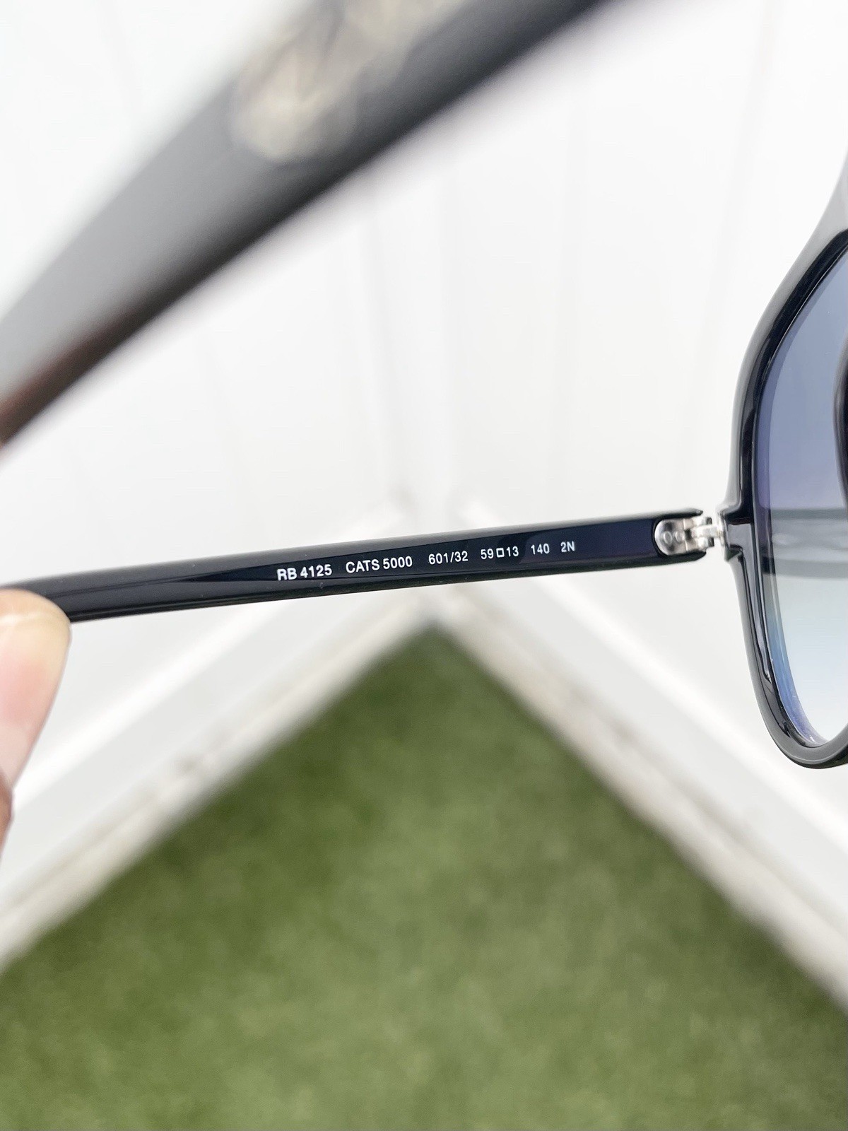 NEW Authentic Ray-Ban Cats 5000 RB4125 4125 Black Gradient 601/32 Size 59/13