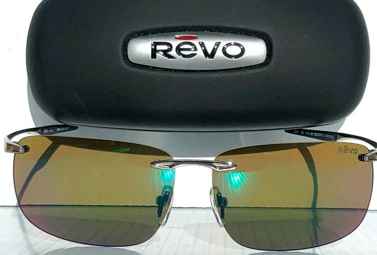 NEW* REVO DESCEND Z Metal Gunmetal POLARIZED Green Evergreen Sunglass 1170 00 GN