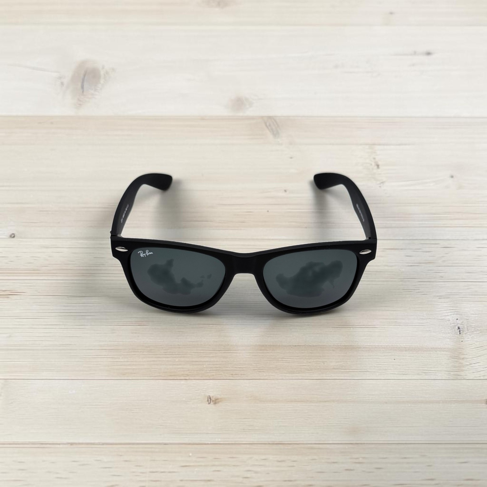 Ray-Ban Wayfarer RB2140 C2 Sunglasses Gloss Black Gray Lens New