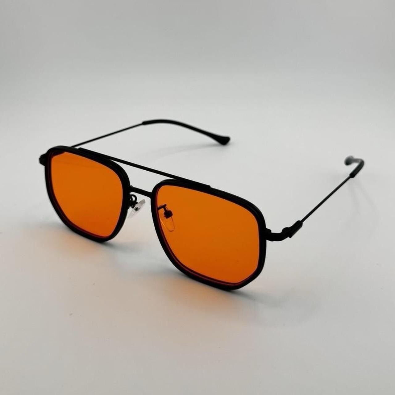 Men’s Retro Orange And Black Aviator Sunglasses