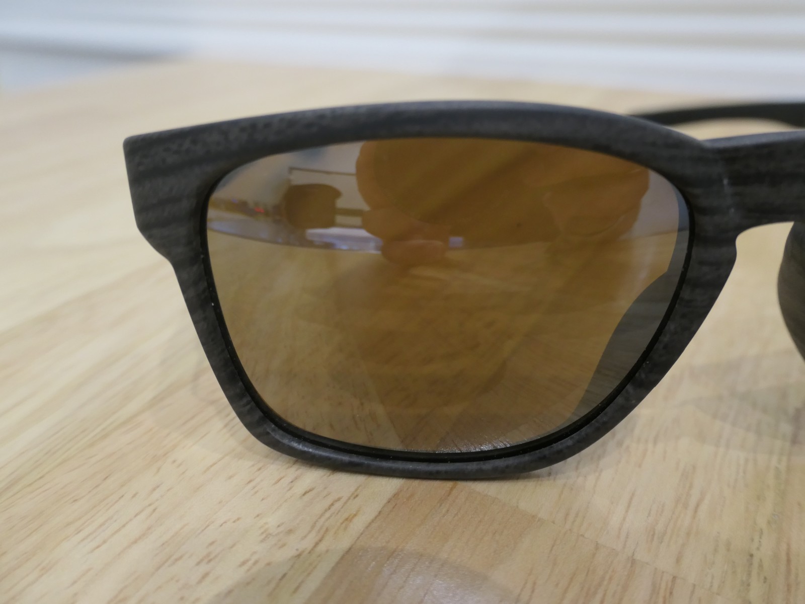 Oakley Catalyst Grey Woodgrain Polarized Sunglasses 009272-16 Discontinued NOS