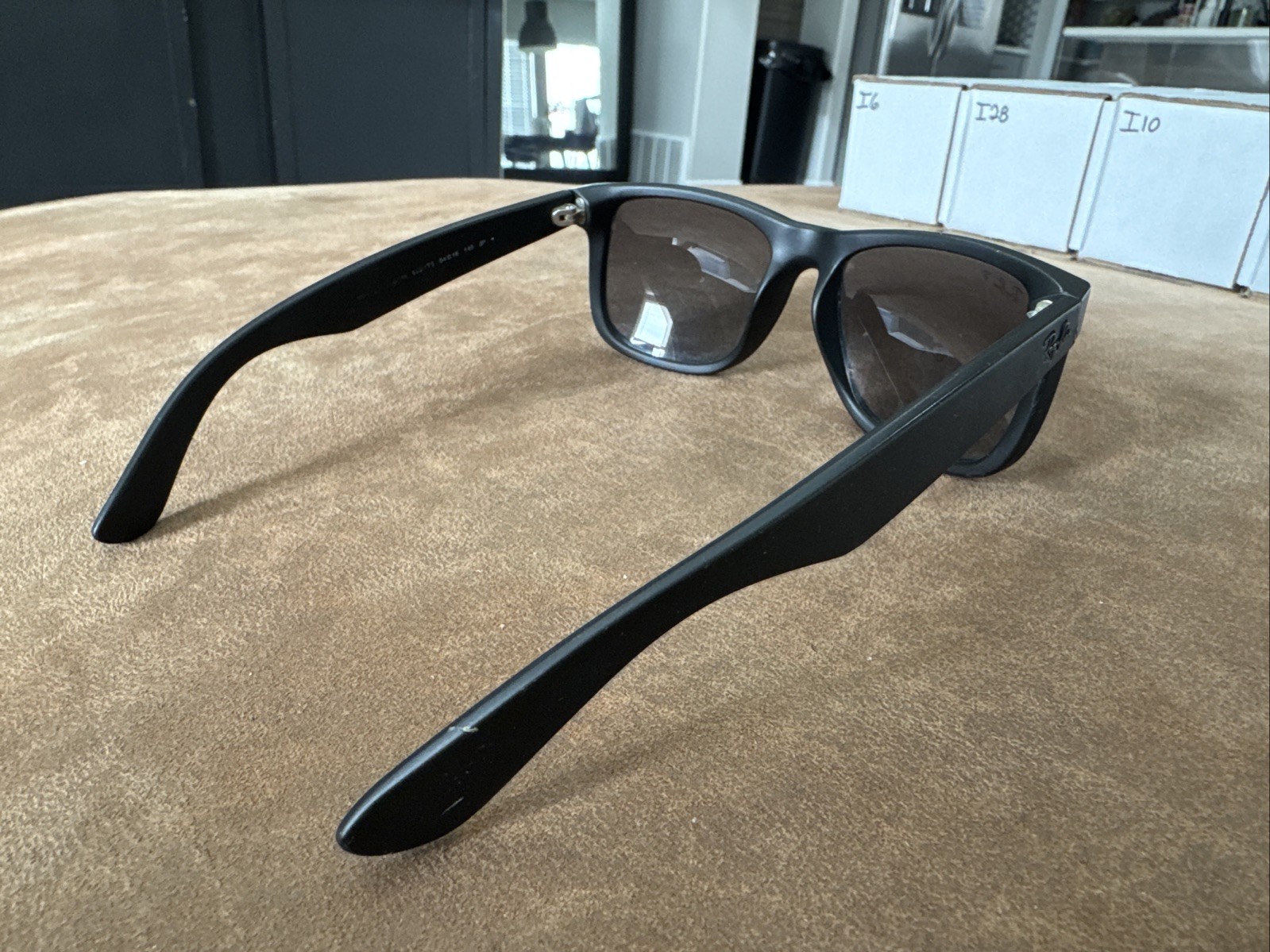 RAY BAN RB4165 622 T3 Matte Black Grey Polarized Men’s 55 mm Sunglasses #E81