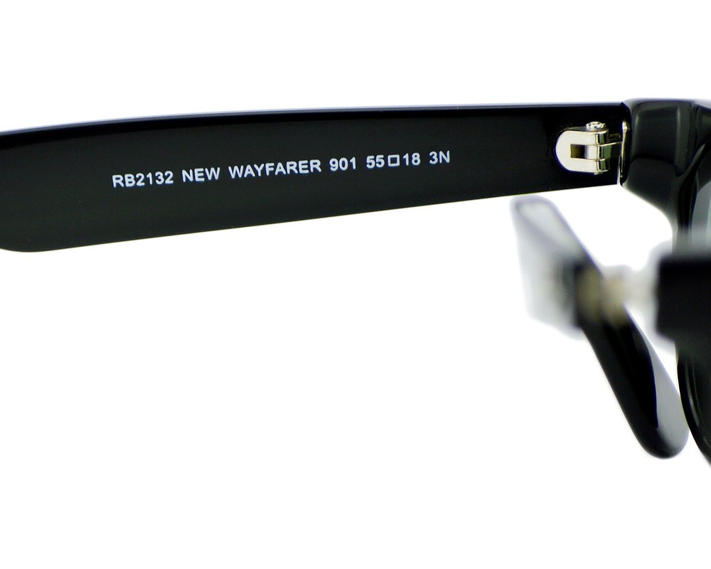 Ray-Ban Sunglasses RB2132 New Wayfarer Classic Black Frame Green Lenses 55mm