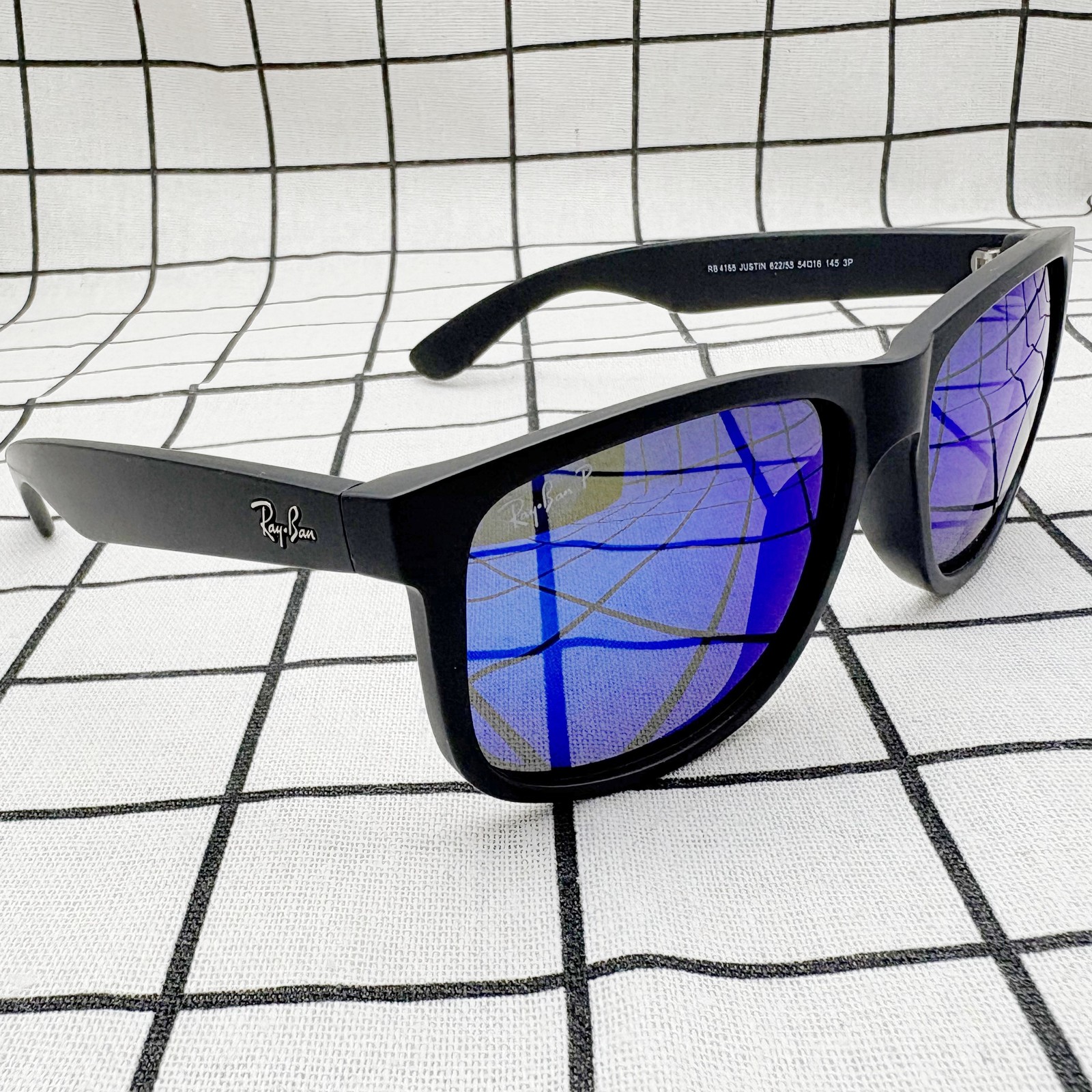 Ray-Ban Classic Polarized sunglasses Justin RB4165 622 55 Blue Lens Black Frame