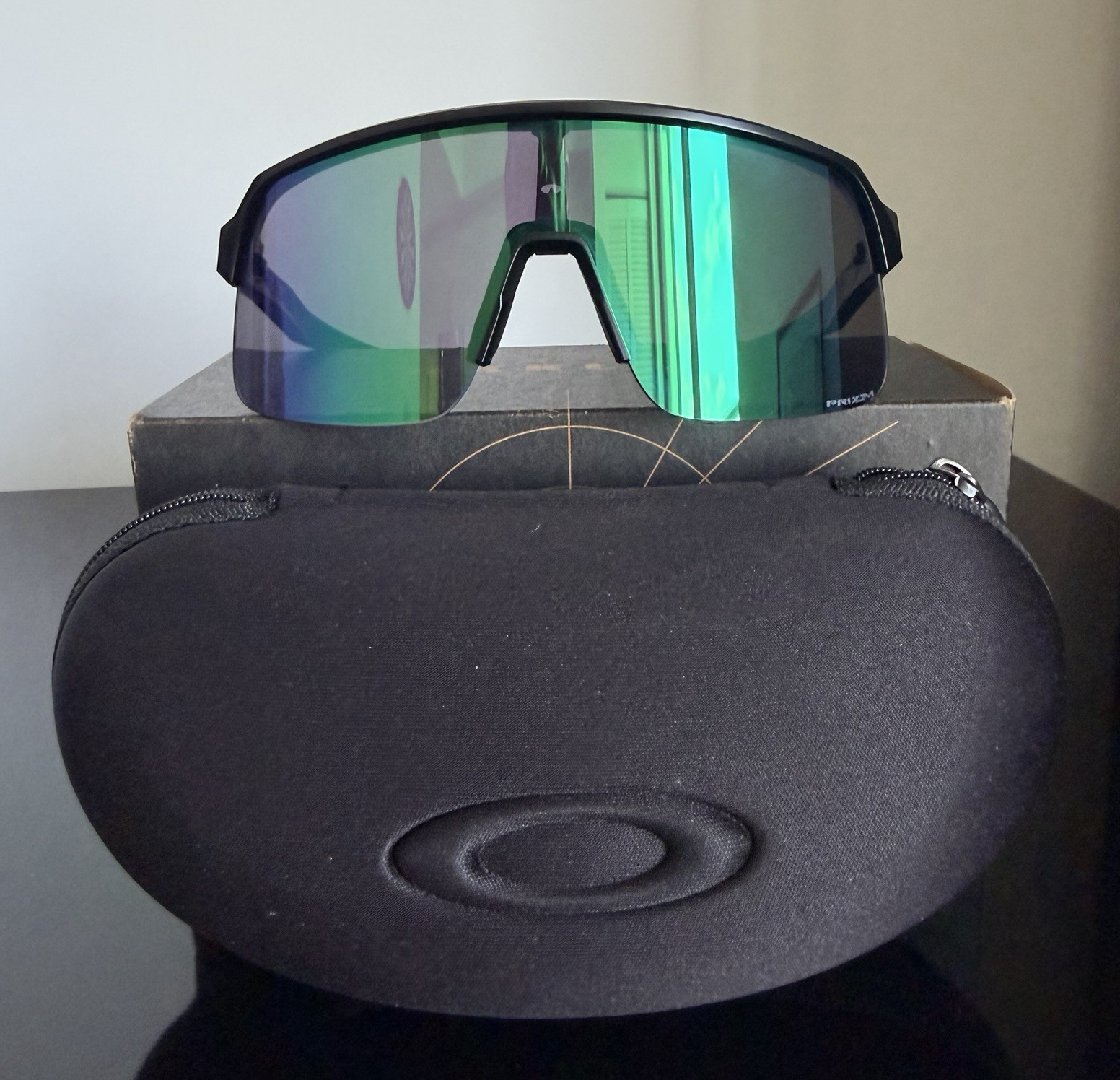 Oakley Men’s Sutro Lite Sunglasses Prizm Road Jade Lenses, Matte Black Frame