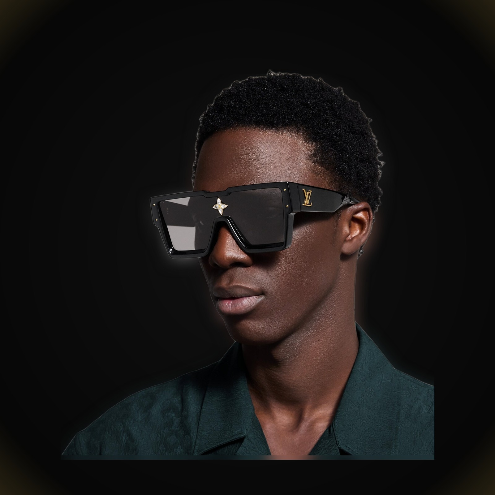 Louis Vuitton LV Cyclone Z1578E Men’s Sunglasses Black Shield Monogram Crystal