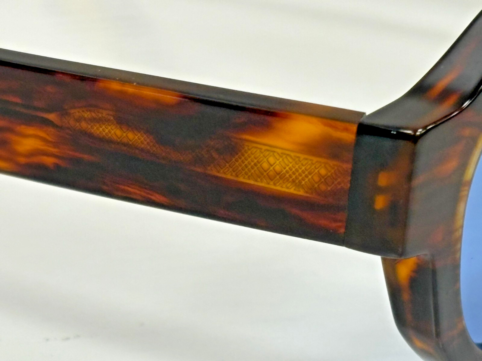 Lafont Retro Tortoise/5203 – Unisex Sunglasses – New