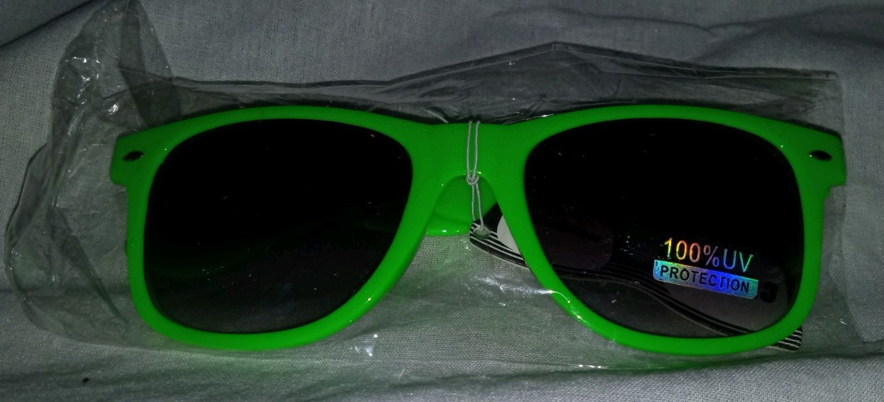Lime 100%UV Protection Sunglasses Green Dark Lenses Brand New In Packaging