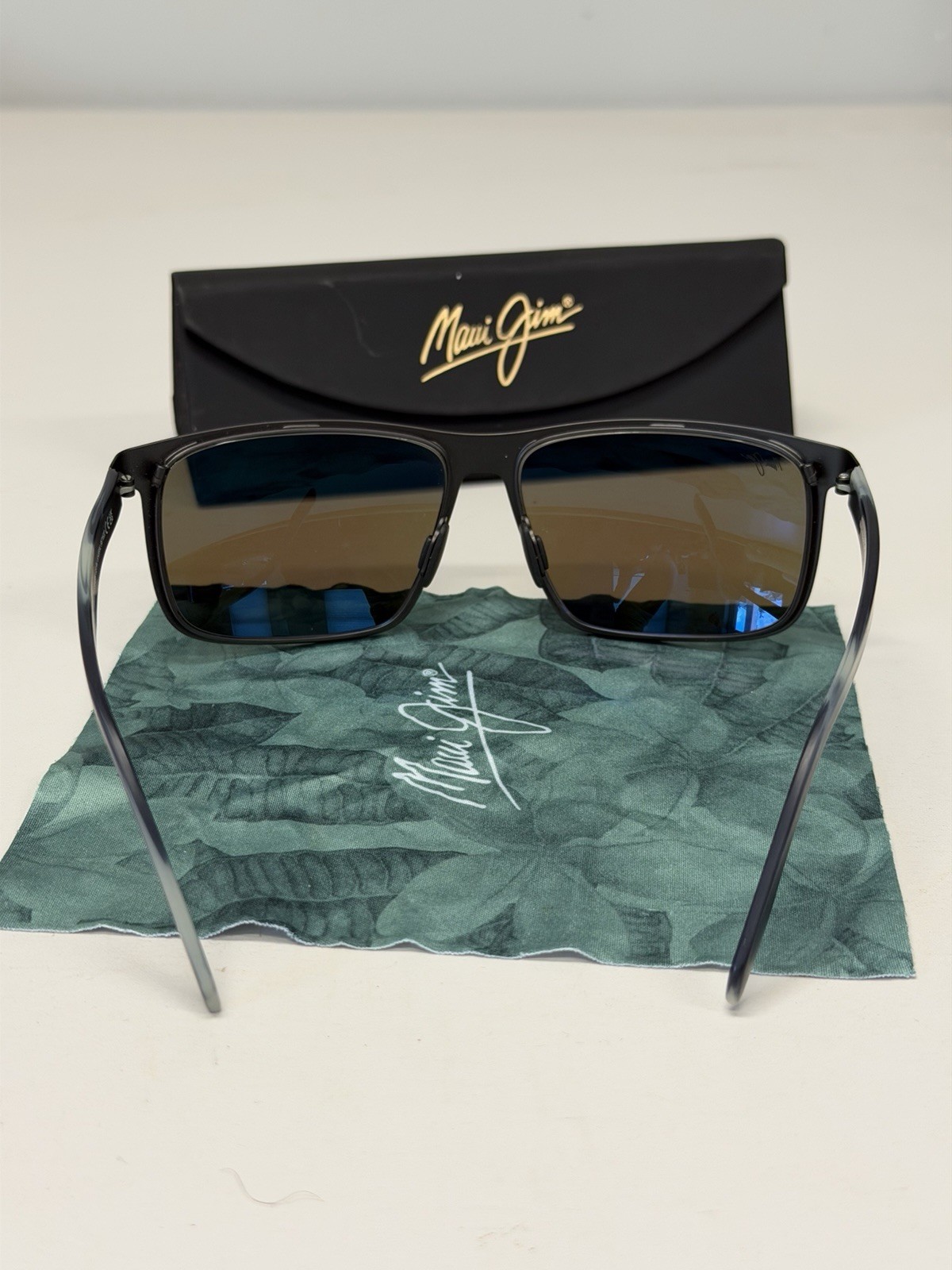 Maui Jim Wana Sunglasses Blue Mirrored Lenses glass