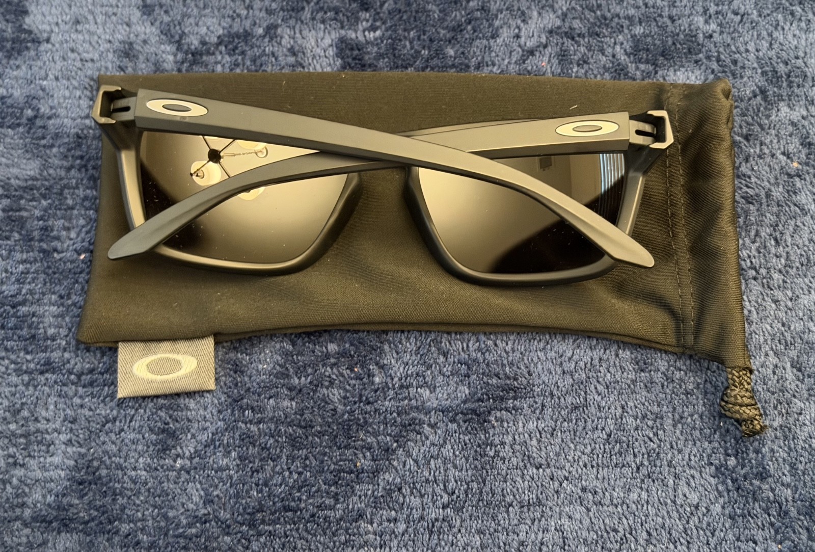 OAKLEY SYLAS 9448-0357 57/17 Prizm Polarized Matte Black Frame NEW