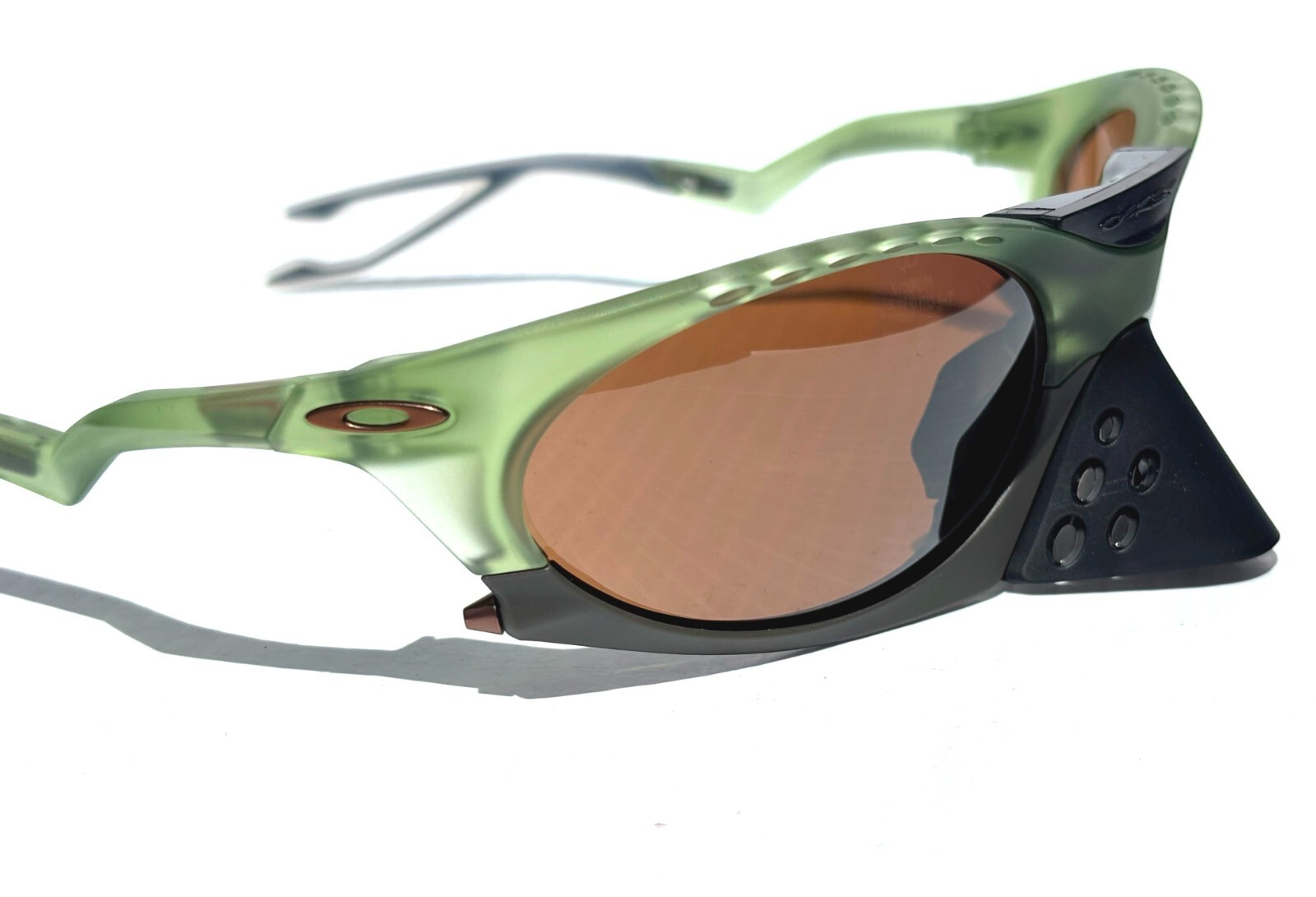 NEW Oakley PLANTARIS Matte Transparent Fern PRIZM Tungsten Lens Sunglass 9437-03
