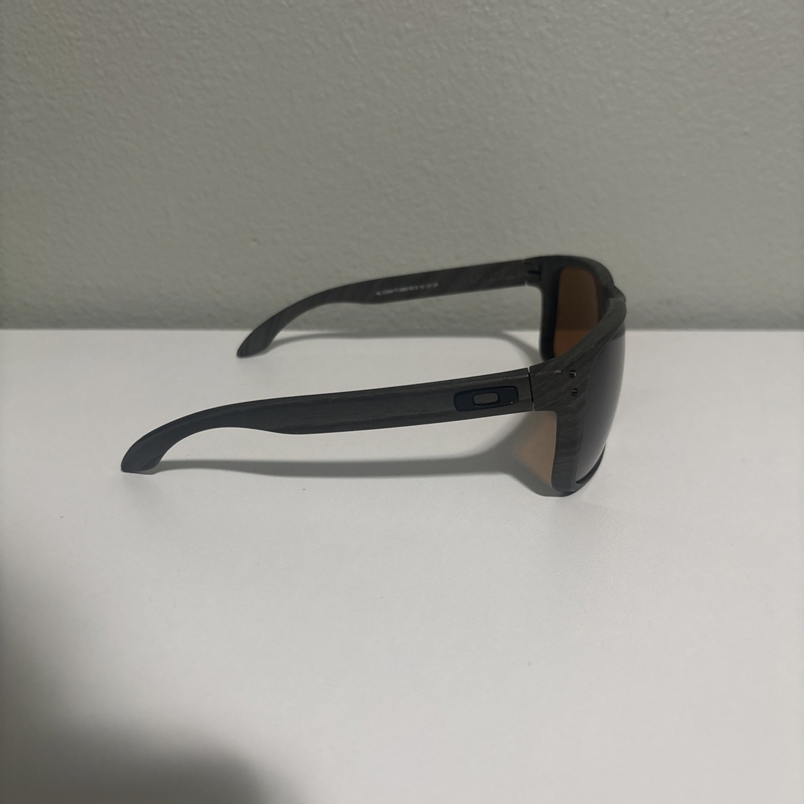 Oakley Holbrook XL sunglasses Matte Woodgrain Prizm Polar no original box