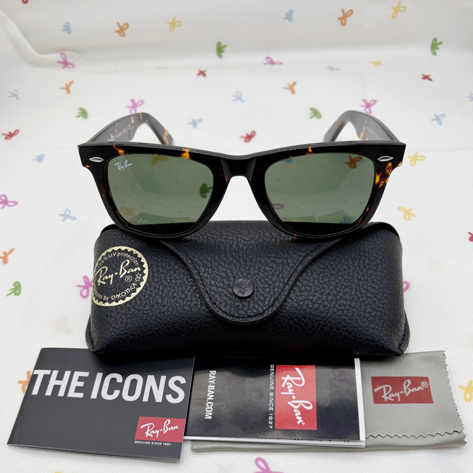 Ray-Ban Sunglasses RB2140 902 Original Wayfarer Tortoise Frame Green Lenses 50mm