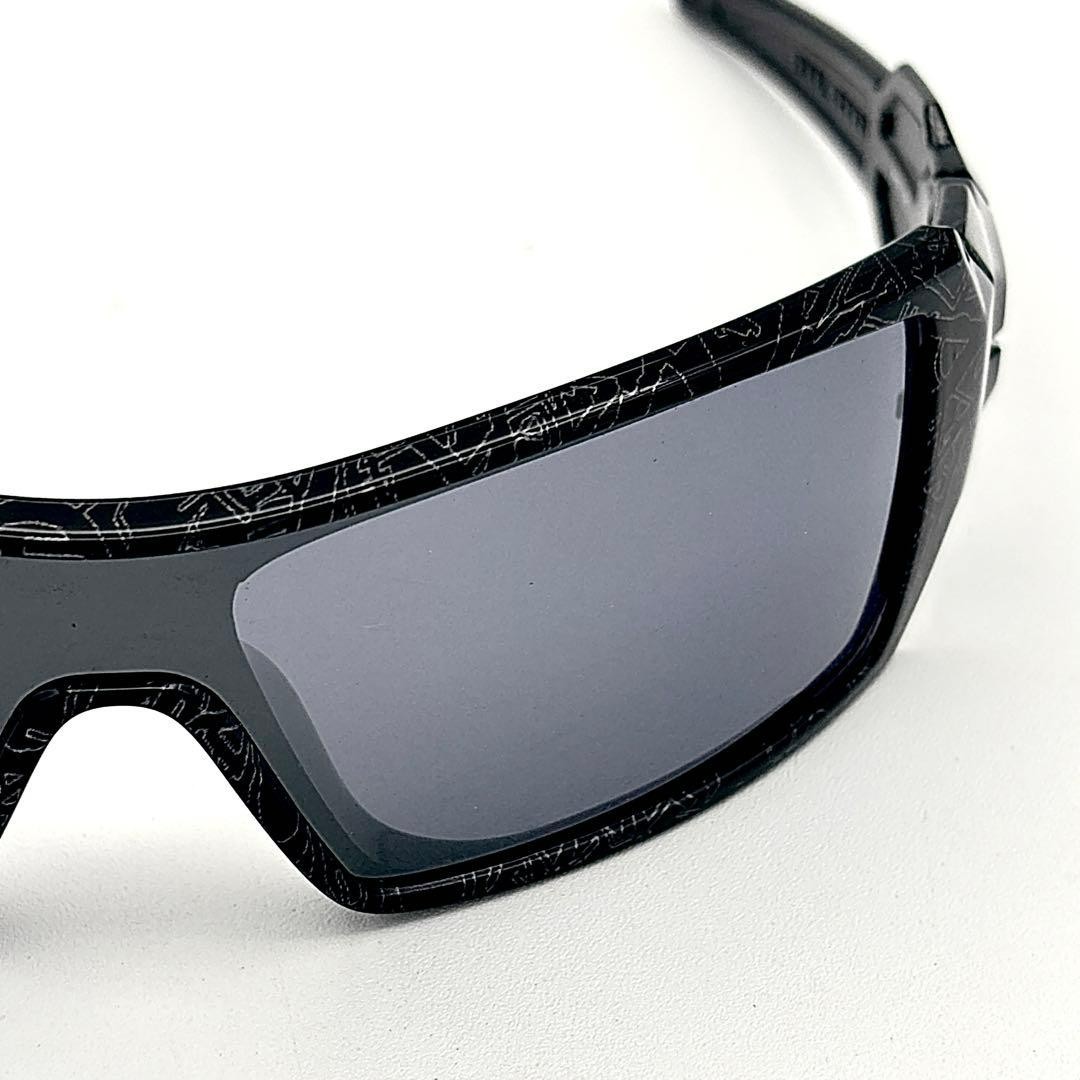 Oakley Oil Rig Black Iridium Sunglasses Rare Polished Black 24-058 USA