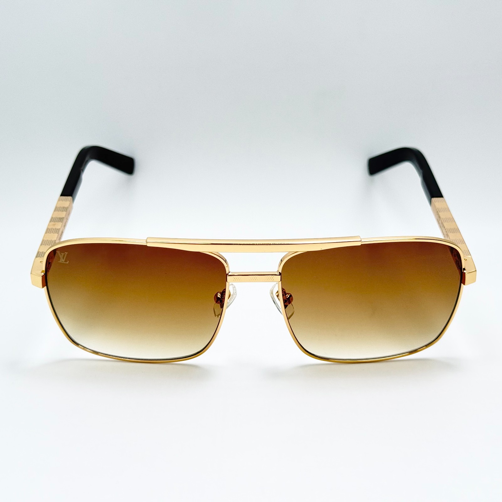 Louis Vuitton Z0259U Gold Metal Navigator Sunglasses Brown Gradient Lens