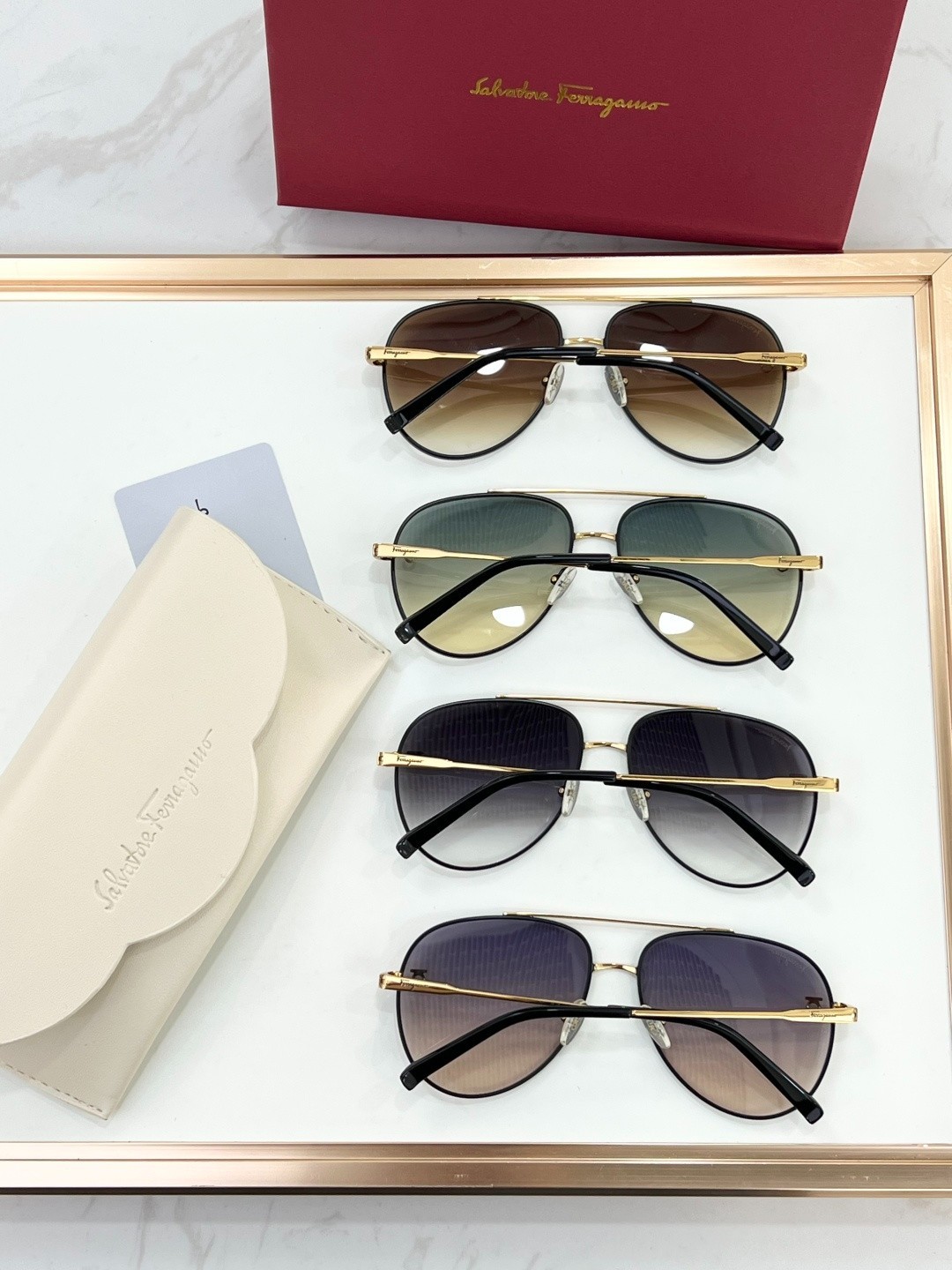 Salvatore Ferragamo Style Unisex Sunglasses – MODEL：SF3056S – SIZE: 58口16-145